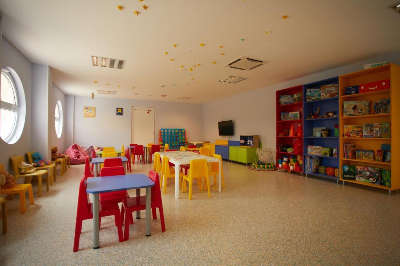 Dreams Sunny Beach Resort And Spa 外观 照片 A typical nursery classroom
