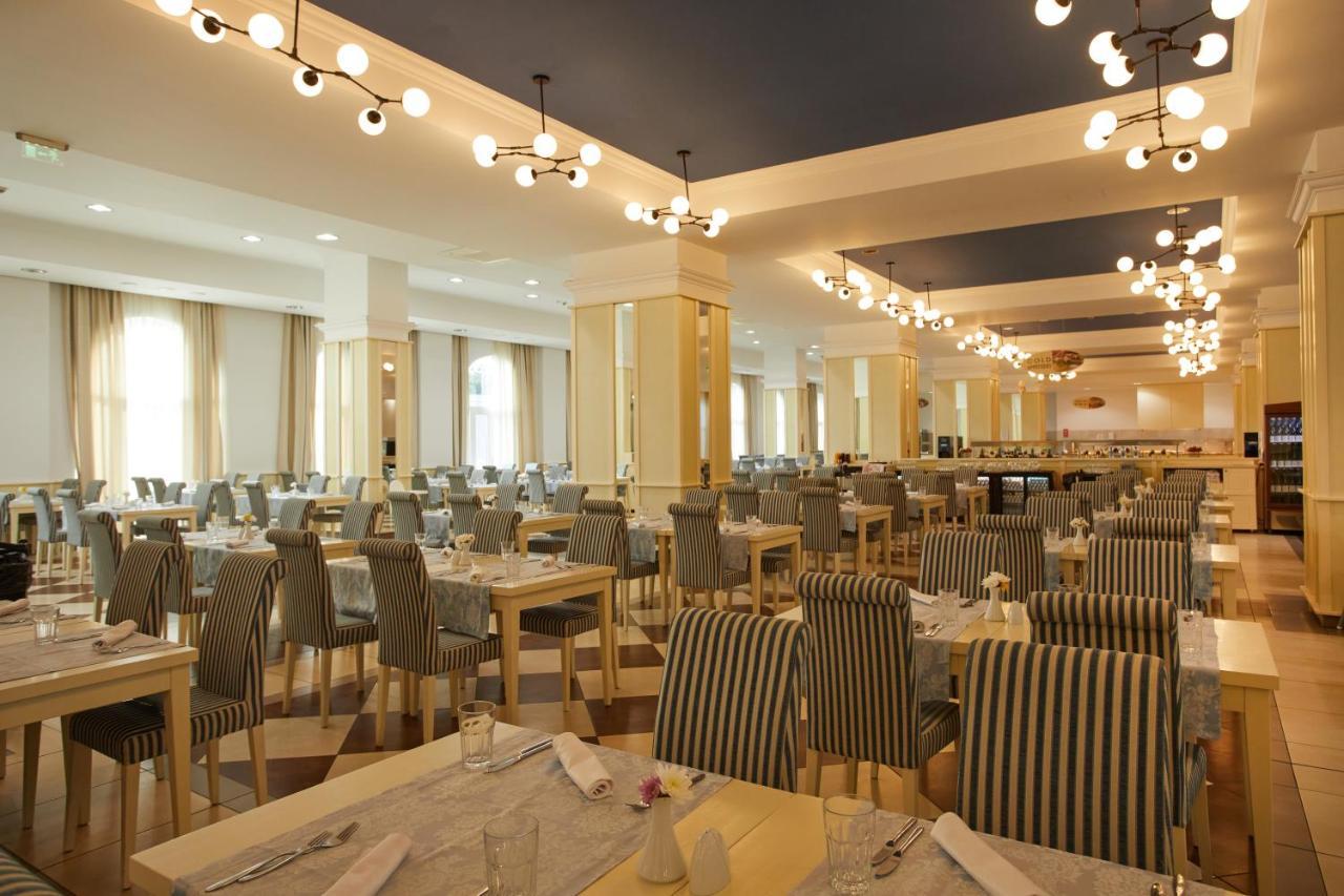 Dreams Sunny Beach Resort And Spa 外观 照片 The restaurant