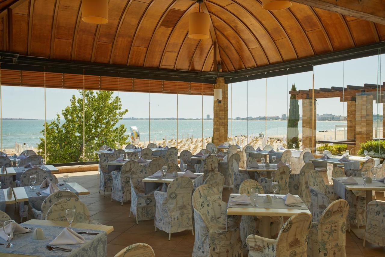 Dreams Sunny Beach Resort And Spa 外观 照片 Restaurant in the Dead Sea