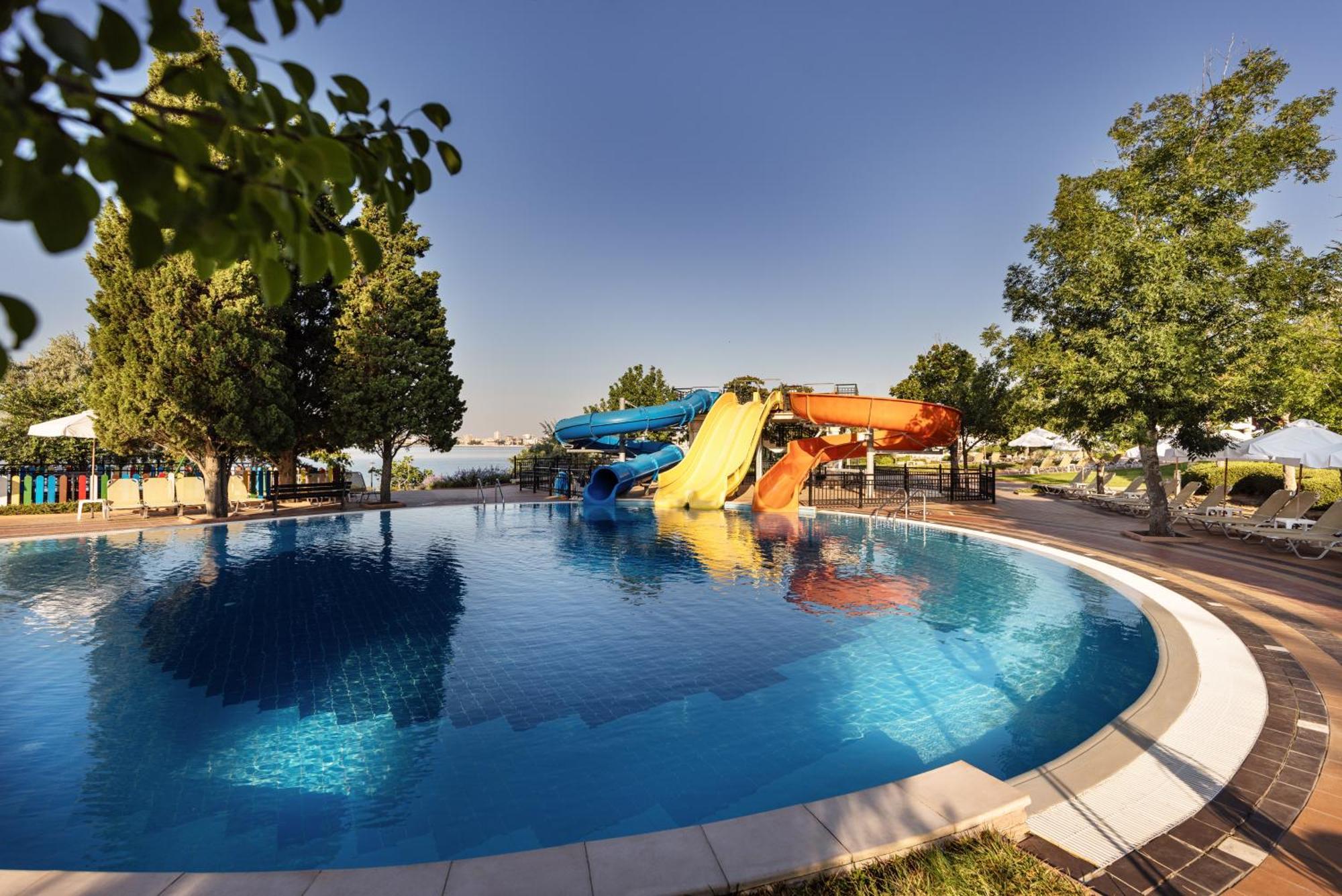 Dreams Sunny Beach Resort And Spa 外观 照片 Aqua Park