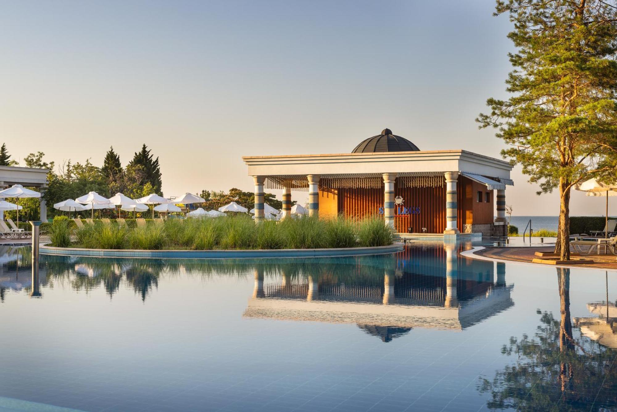 Dreams Sunny Beach Resort And Spa 外观 照片 The Westin Resort, Golf & Spa, Playa del Carmen